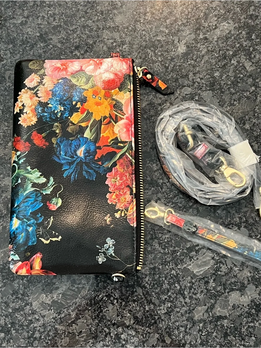 NWOT LODIS Leather Crossbody Wristlet Wallet